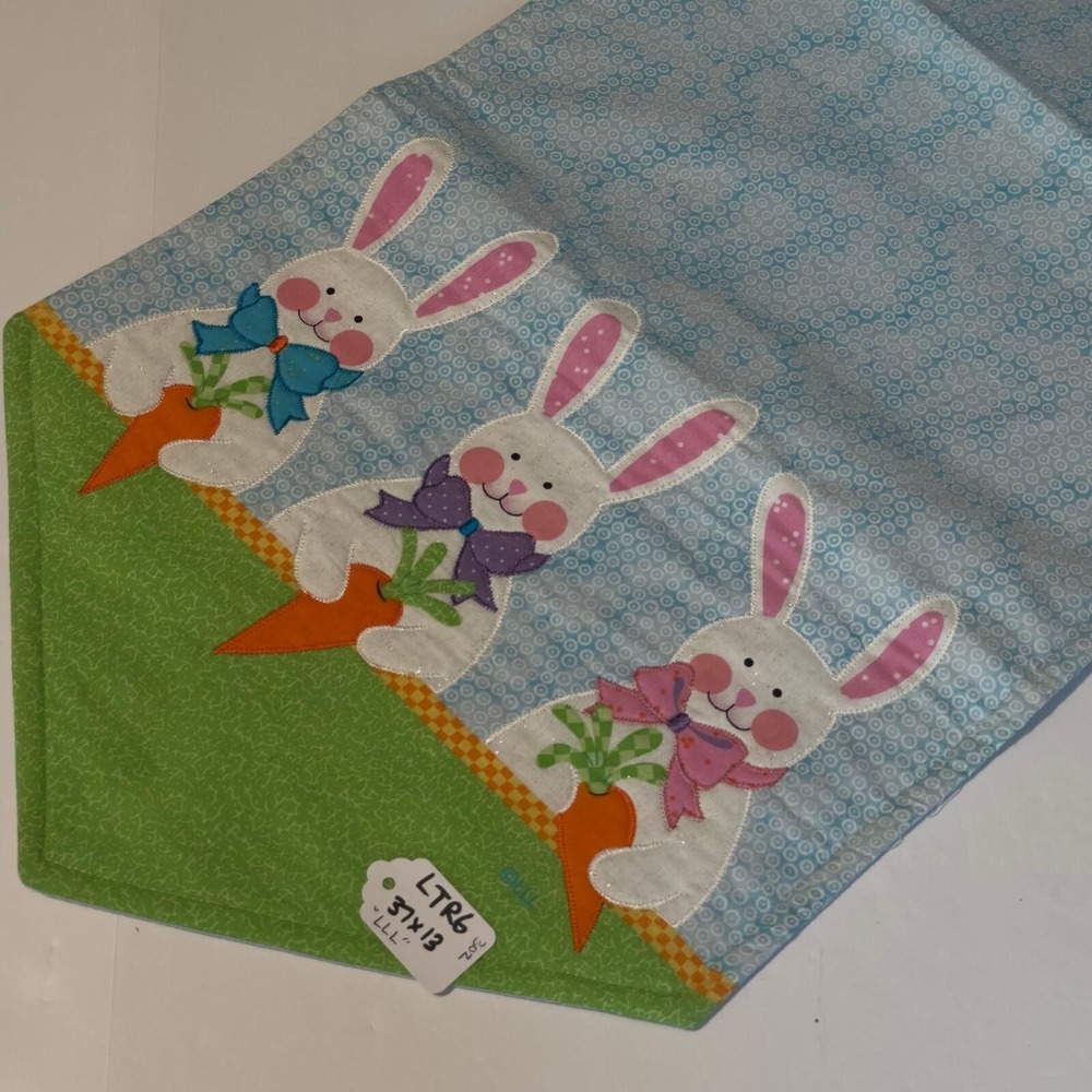 Table runner 37 x 13 – Easter bunny carrot holiday